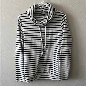 SHEIN Black and White Striped Hoodie